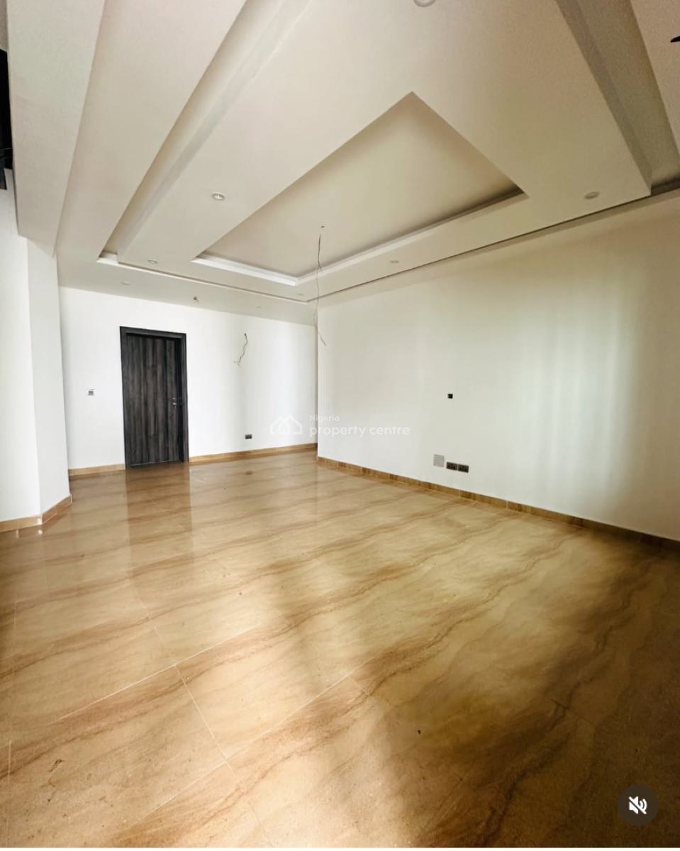 Fantastic Built 4 Bedroom Massionette, Surulere, Lagos, Terraced Duplex for Sale