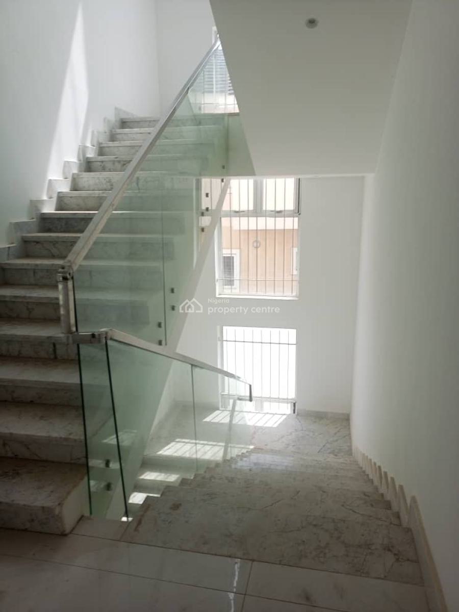 6 Bedroom Fully Detached Mansion, Asokoro District, Abuja, Detached Duplex for Rent