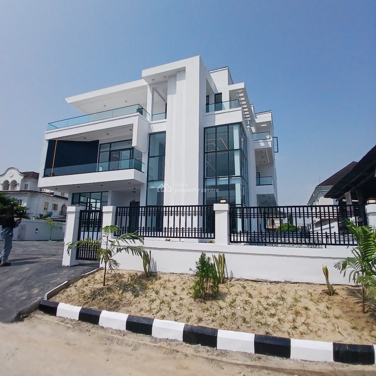 Massive 5 Bedroom Detached Duplex with Swimming Pool, Bq  on 600+sqm, Vgc, Lekki, Lagos, Detached Duplex for Sale