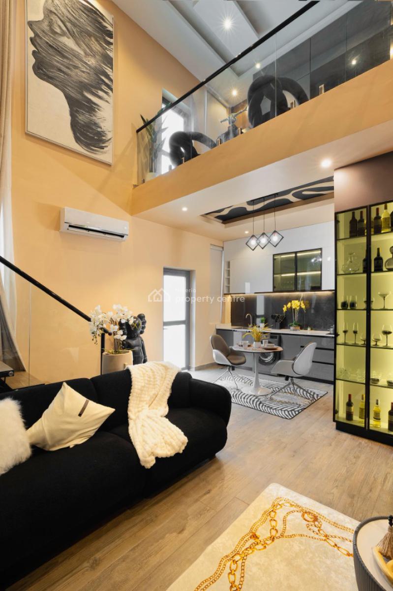 Luxurious 1 Bedroom Loft  with Ps5 and Pool, Lekki Phase 1, Lekki, Lagos, Mini Flat (room and Parlour) Short Let
