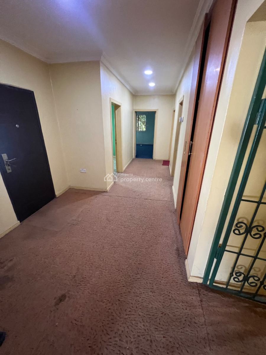 Super-clean and Cozy 5-bedroom Semi-detached Duplex with 2-bedroom Bq, Lekki Phase 1, Lekki, Lagos, House for Rent