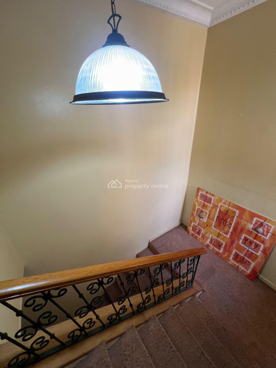 Super-clean and Cozy 5-bedroom Semi-detached Duplex with 2-bedroom Bq, Lekki Phase 1, Lekki, Lagos, House for Rent