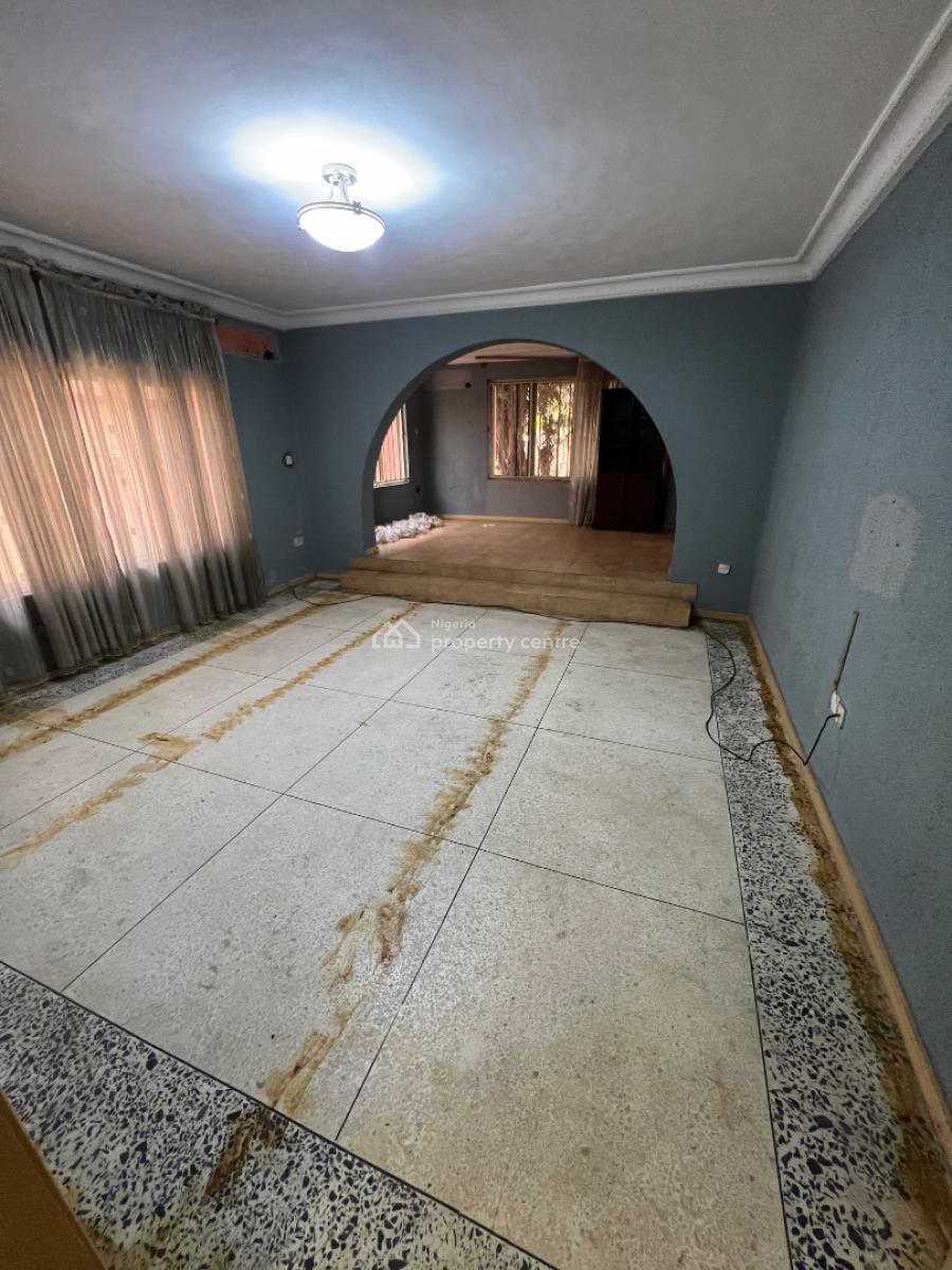 Super-clean and Cozy 5-bedroom Semi-detached Duplex with 2-bedroom Bq, Lekki Phase 1, Lekki, Lagos, House for Rent