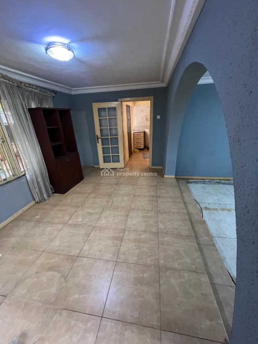 Super-clean and Cozy 5-bedroom Semi-detached Duplex with 2-bedroom Bq, Lekki Phase 1, Lekki, Lagos, House for Rent