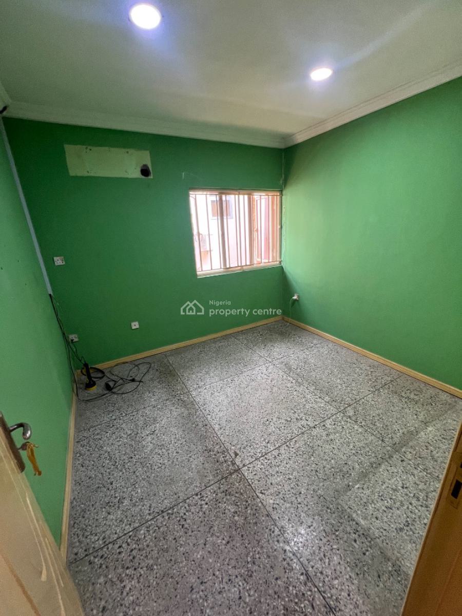 Super-clean and Cozy 5-bedroom Semi-detached Duplex with 2-bedroom Bq, Lekki Phase 1, Lekki, Lagos, House for Rent