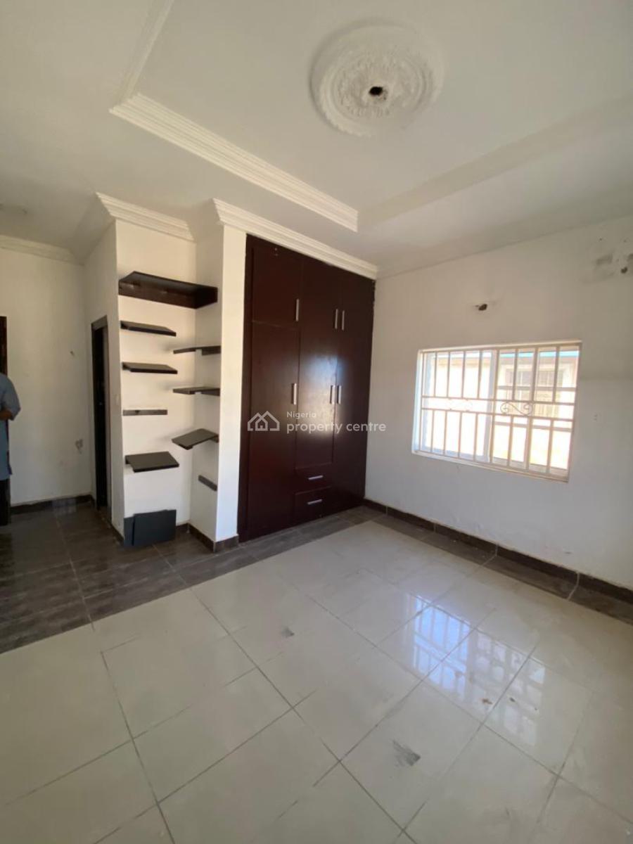 Excellent Spacious 2 Bedroom Bungalow, Suncity Estate, Galadimawa, Abuja, Detached Bungalow for Rent