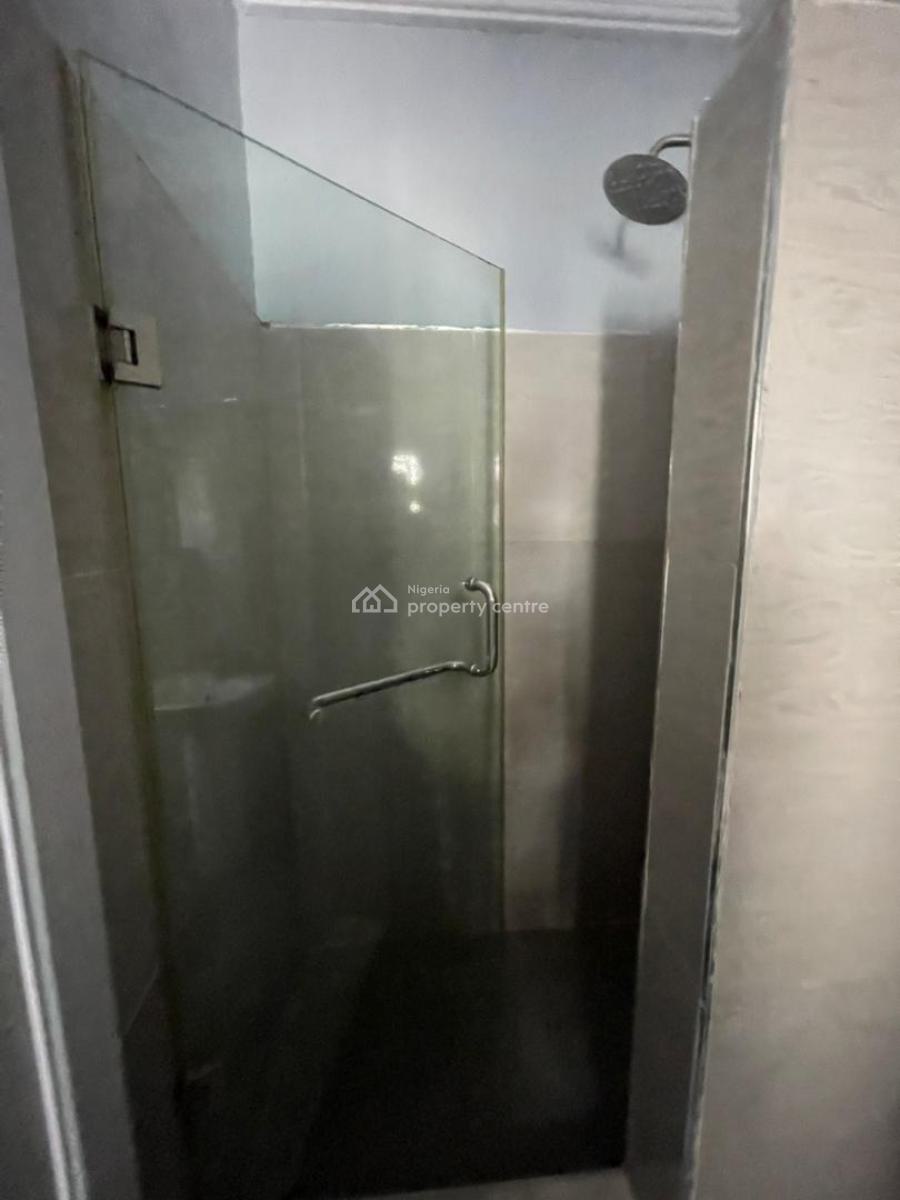 Well Maintained 3-bedroom Apartment, Lekky County, Ikota, Lekki, Lagos, Flat / Apartment for Rent