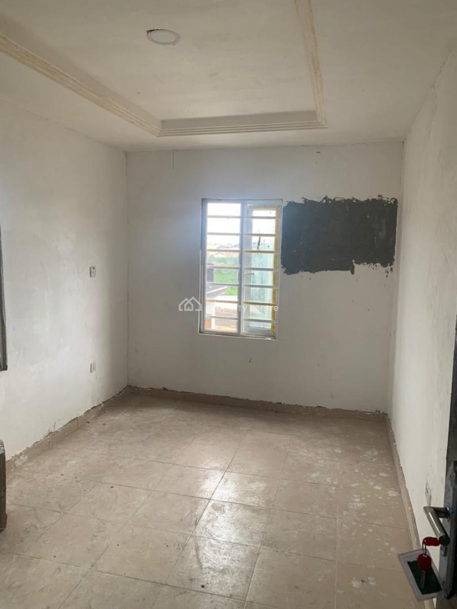 2 Bedroom Flat, Gra Phase 1, Magodo, Lagos, Flat / Apartment for Rent