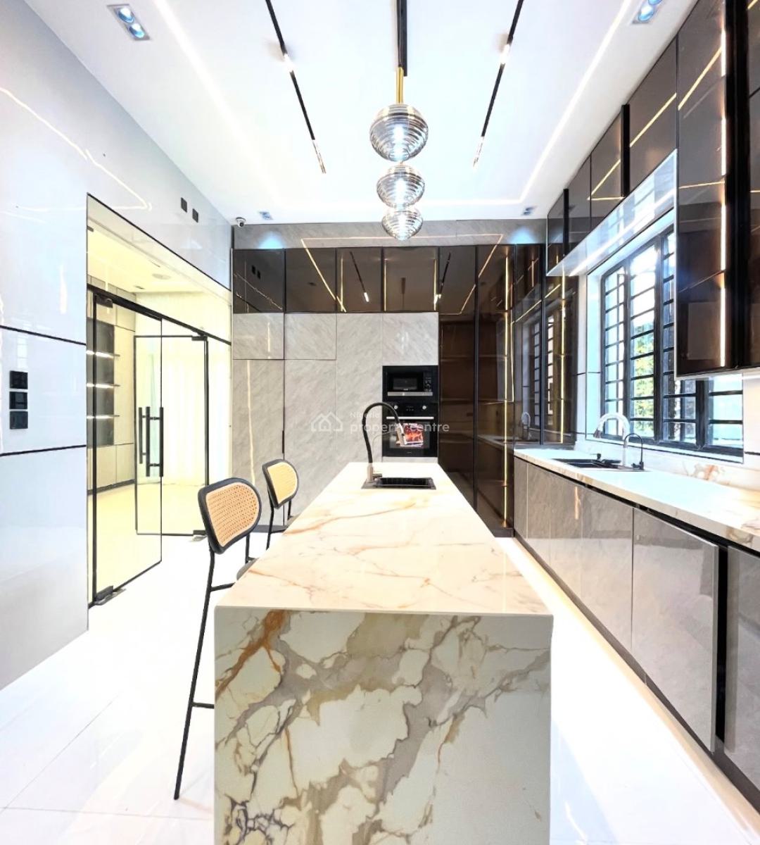 5 Bedroom, Lekki, Lagos, Detached Duplex for Sale