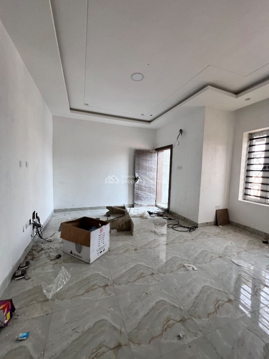 Brand New 4 Bedroom Terrace with Bq, Lekki Phase 1, Lekki, Lagos, Terraced Duplex for Rent