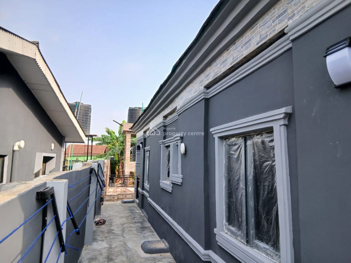 Standard  Room  and  Parlor  Self Con, Ibafo, Ogun, Mini Flat (room and Parlour) for Rent