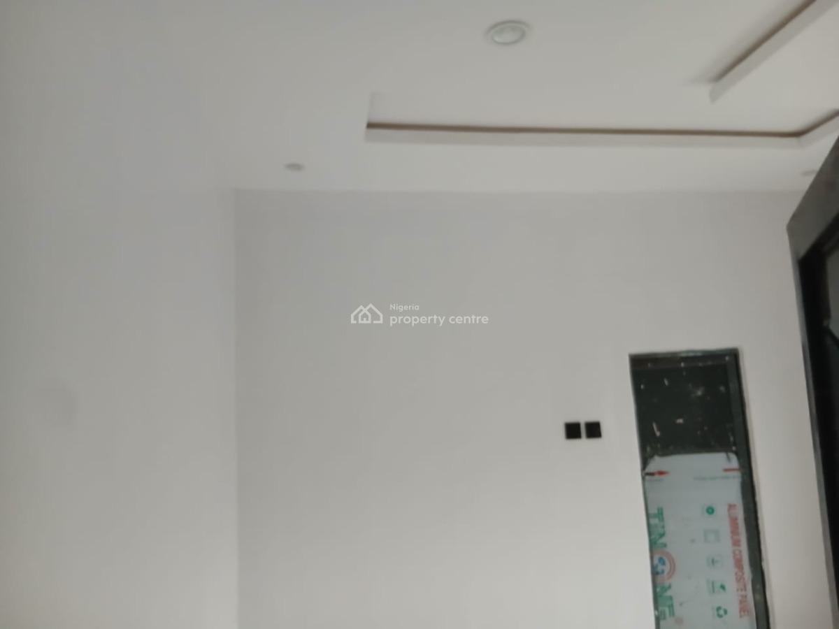 Standard  Room  and  Parlor  Self Con, Ibafo, Ogun, Mini Flat (room and Parlour) for Rent