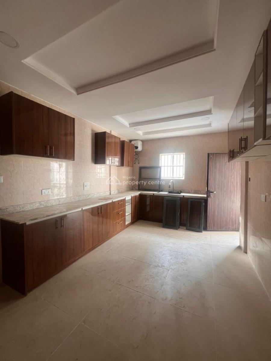 6 Units of 3 Bedroom Apartment with Boys Quarters Each., Gilmore, Jahi, Abuja, Terraced Duplex for Rent