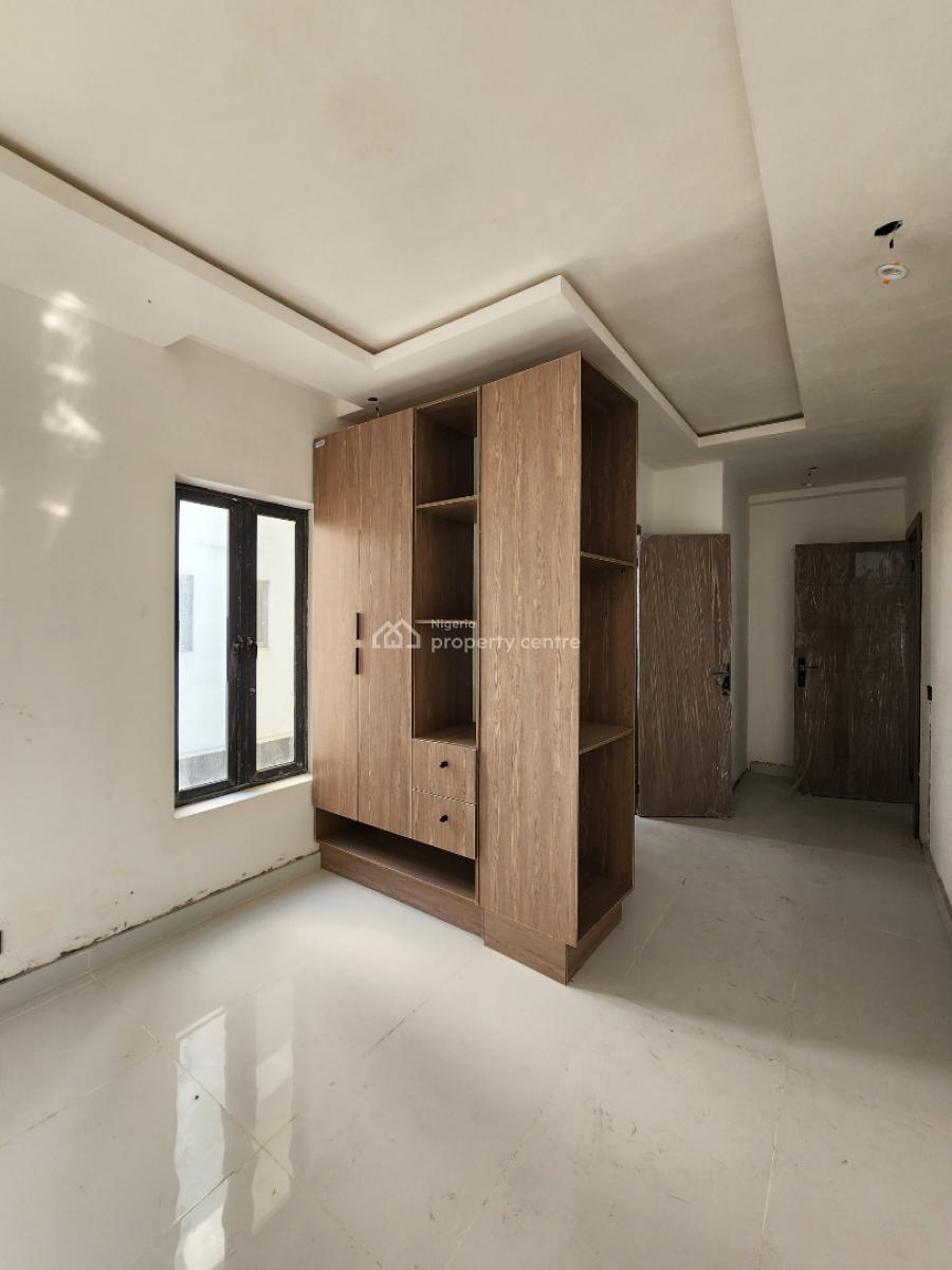 Nicely Built 3 Bedroom Apartment with Elevator, Lekki Right, Lekki Phase 1, Lekki, Lagos, Flat / Apartment for Rent