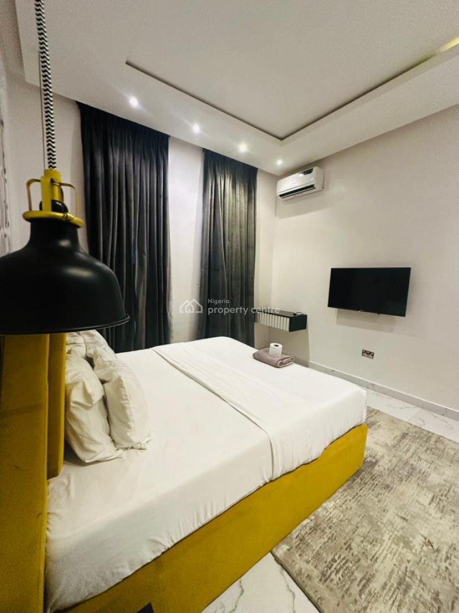 Newly Built 1 Bedroom Apartment, Lekki Phase 1, Lekki, Lagos, Flat / Apartment Short Let