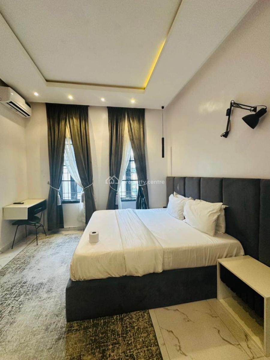 Newly Built 1 Bedroom Apartment, Lekki Phase 1, Lekki, Lagos, Flat / Apartment Short Let