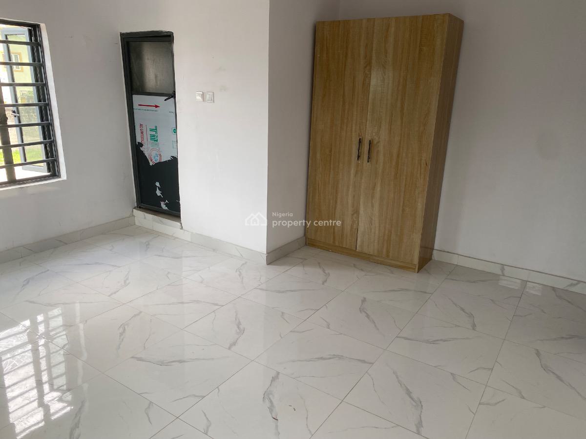 Lovely 3 Bedrooms, Abraham Adesanya, Ajah, Lagos, Flat / Apartment for Rent