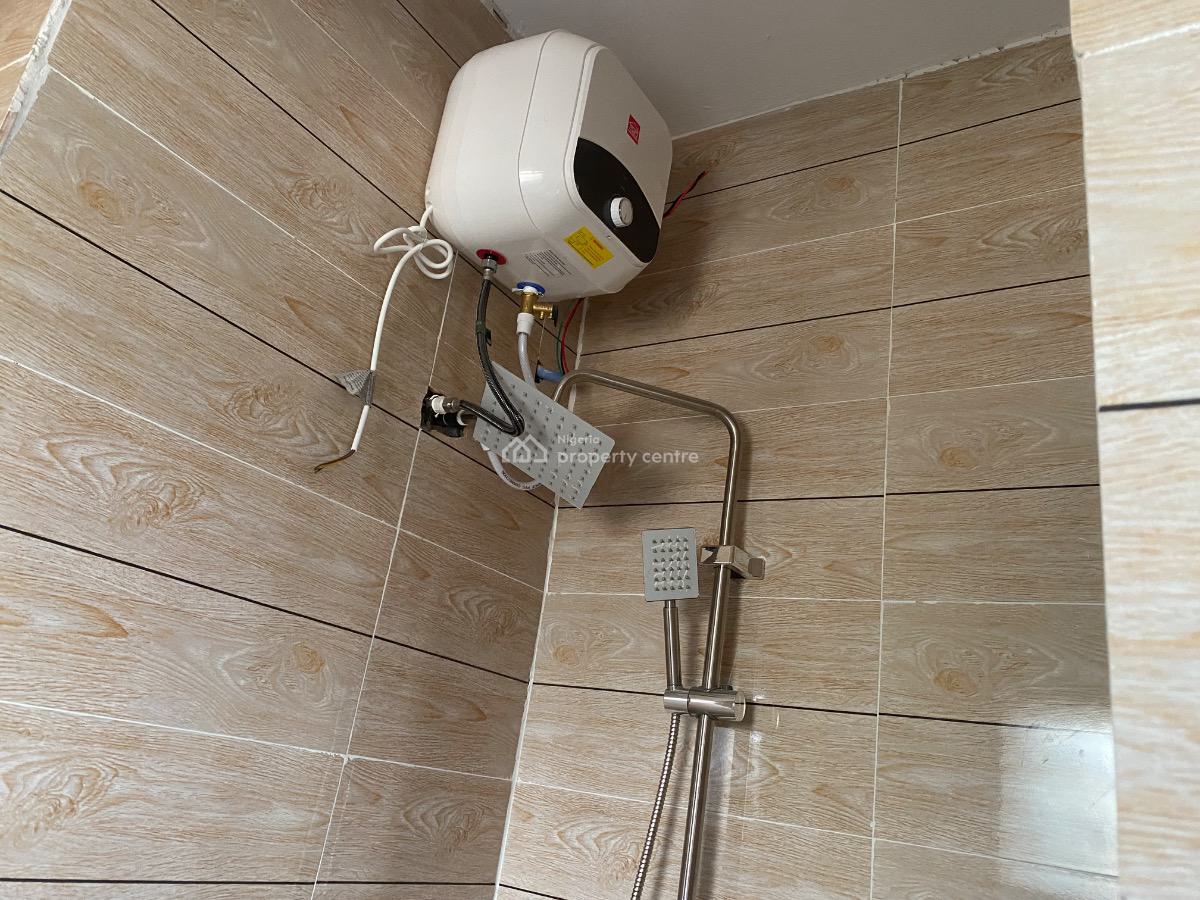 Lovely 3 Bedrooms, Abraham Adesanya, Ajah, Lagos, Flat / Apartment for Rent