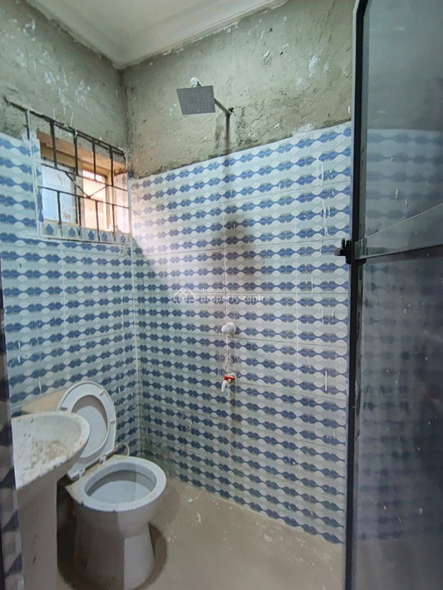 2 Bedroom Flat, Igbe Laara, Ikorodu, Lagos, Flat / Apartment for Rent