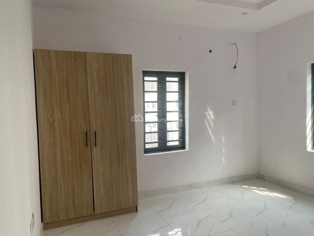 Lovely 2 Bedrooms, Abraham Adesanya, Ajah, Lagos, Flat / Apartment for Rent