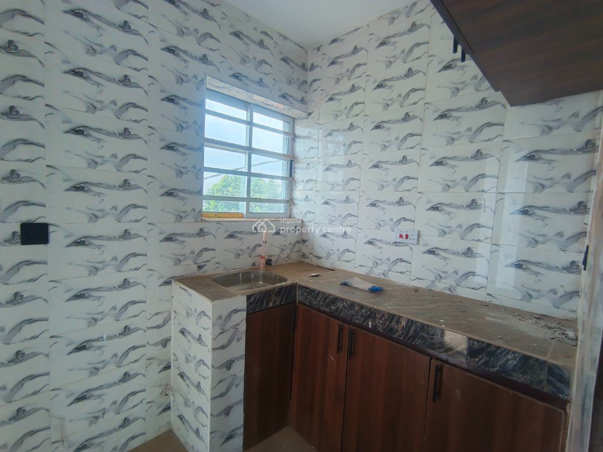 Mini Flat, Igbe Laara, Ikorodu, Lagos, Mini Flat (room and Parlour) for Rent