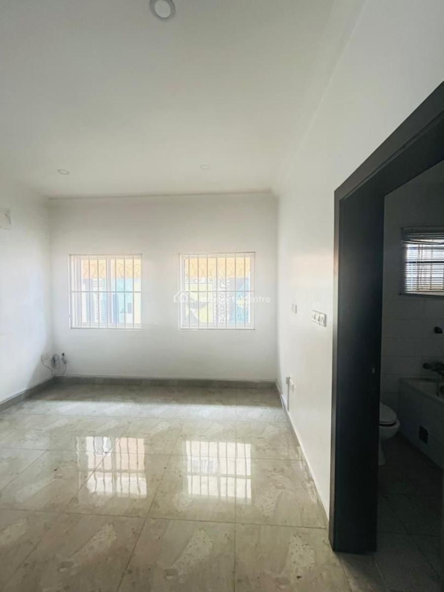 5 Bedroom Semi Detached Duplex with Bq, Lekki Phase 1, Lekki, Lagos, Office Space for Rent