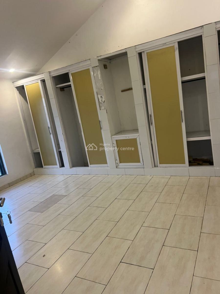 2 Bedroom Apartment, Off Admiralty Way, Lekki Phase 1, Lekki, Lagos, Flat / Apartment for Rent