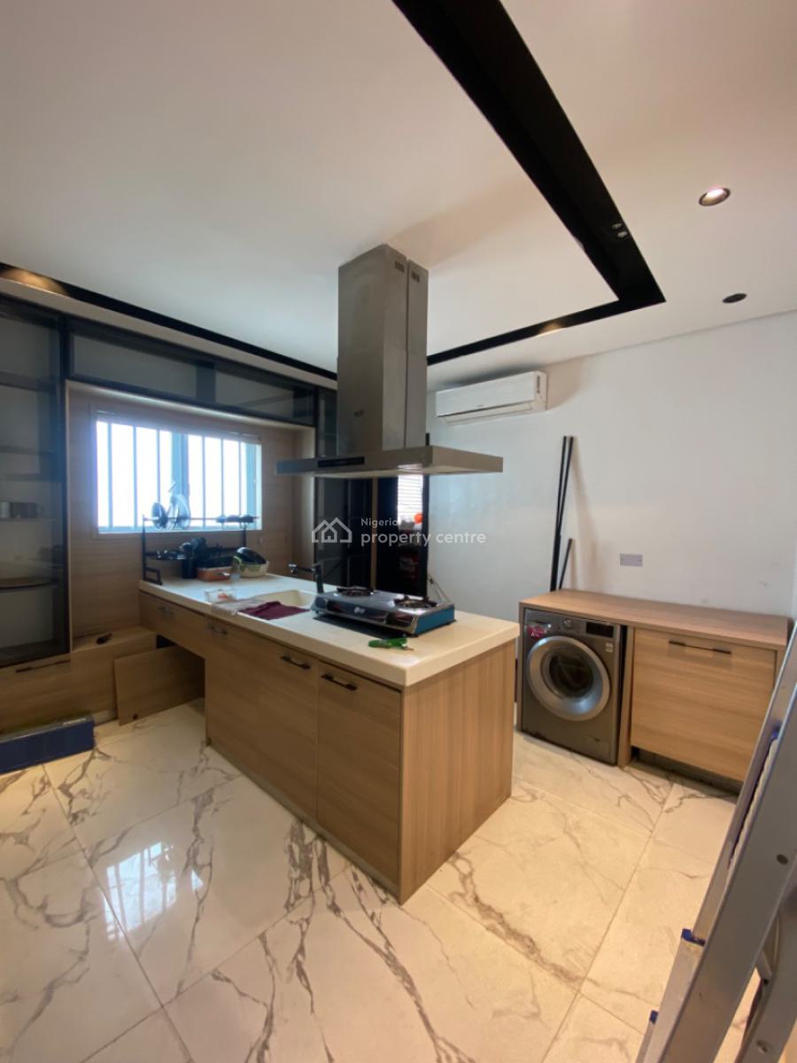 2 Bedroom Furnished Flat, Ikate Elegushi, Lekki, Lagos, Flat / Apartment for Sale