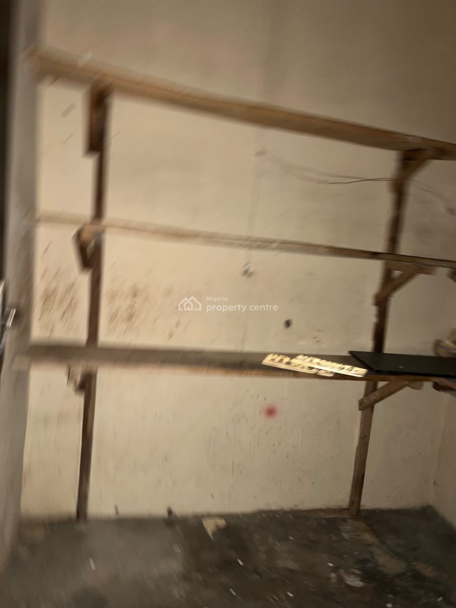 Clean 2 Bedroom Flat, 1st Floor, Tarred Road, By Arab (tarred Road), Utako, Abuja, Flat / Apartment for Rent