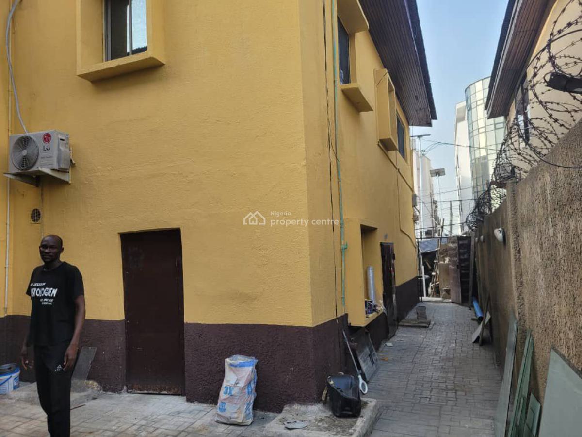 Detached Self Serviced Building, Awolowo Road, Ikoyi, Lagos, Commercial Property for Rent