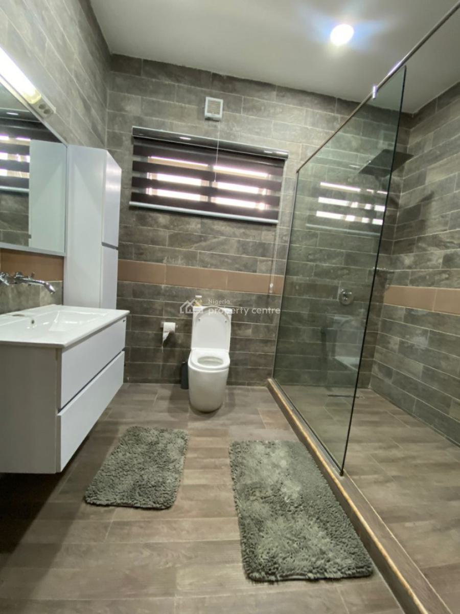 Luxury 4 Bedroom Apartment, Lekki Phase 1, Lekki, Lagos, Flat / Apartment Short Let