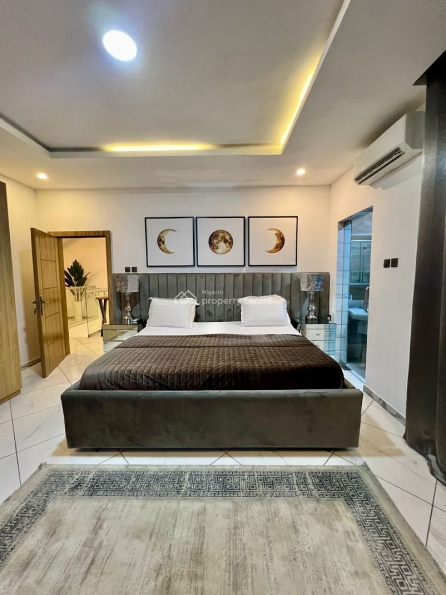 Luxury 4 Bedroom Apartment, Lekki Phase 1, Lekki, Lagos, Flat / Apartment Short Let