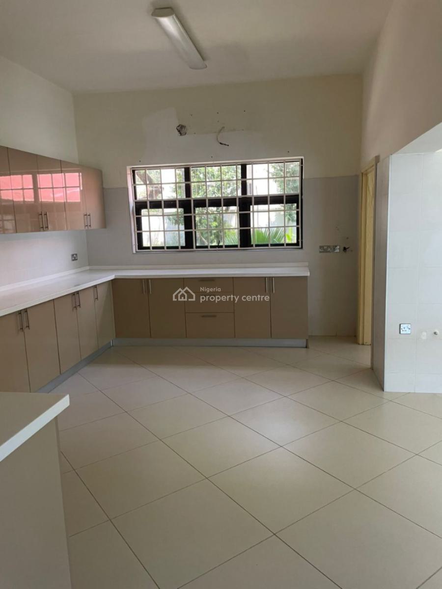 5 Bedroom Detached House with 2 Rooms Bq, Ikoyi, Lagos, Detached Duplex for Rent