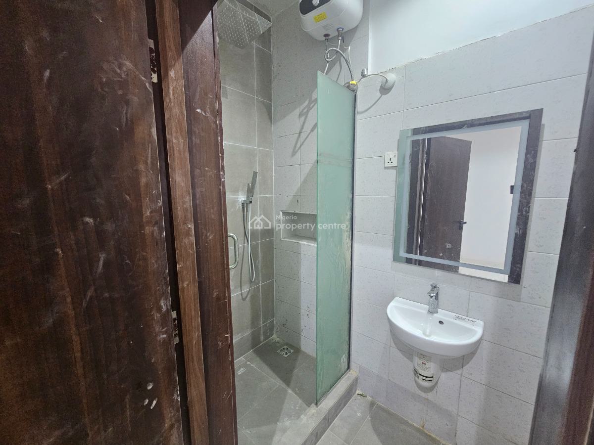 Luxury 2 Bedroom Apartment, Off Freedom Way, Lekki Phase 1, Lekki, Lagos, Flat / Apartment for Rent