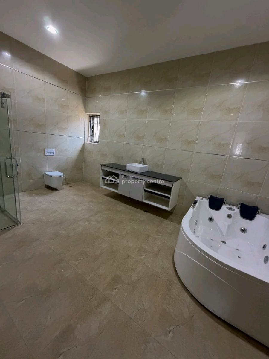 a Luxurious 7 Bedroom Mansion, Guzape District, Abuja, House for Sale
