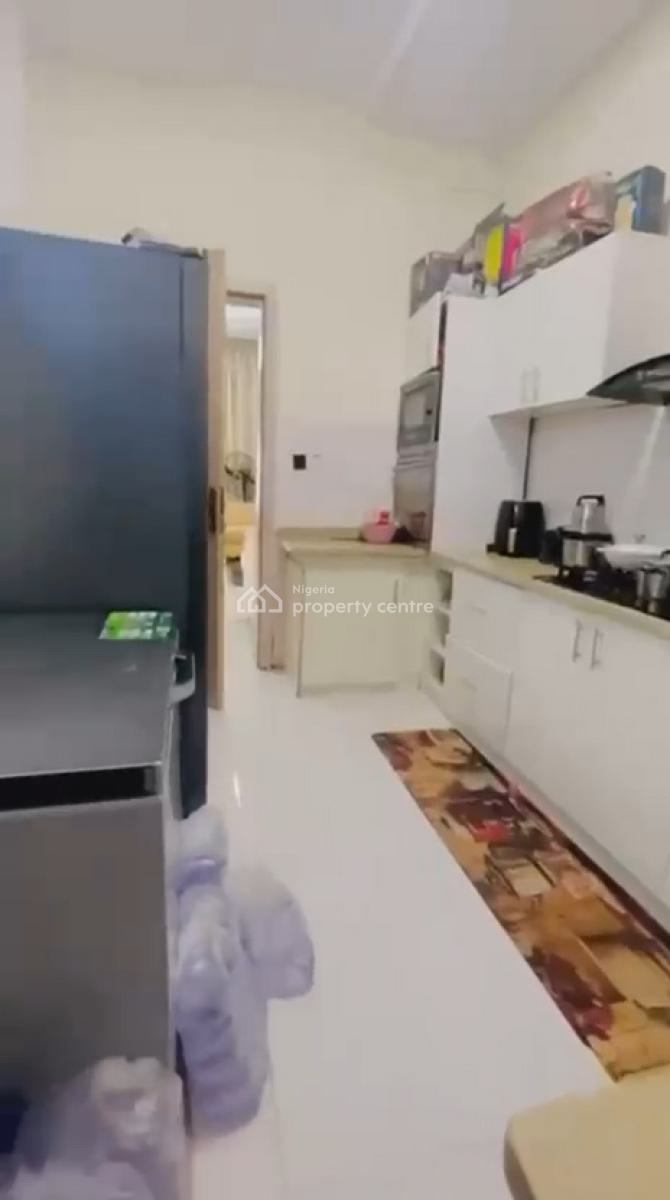 Unfurnished 3 Bedroom Terrace Duplex, Ikota, Lekki, Lagos, Terraced Duplex for Sale