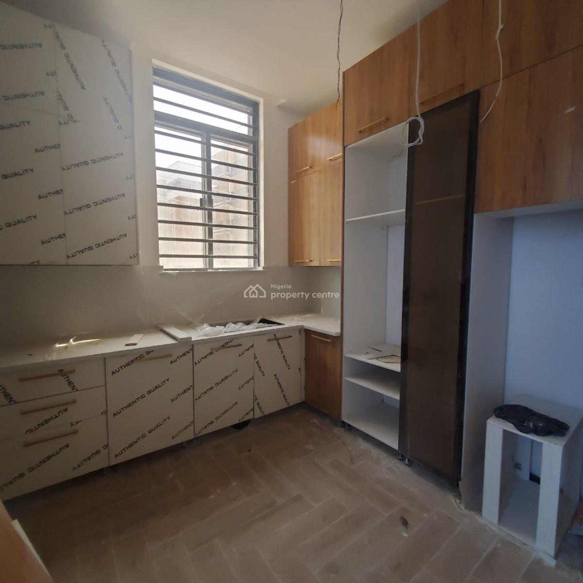 Magnificent 4bedroom Terrace Duplex with Bq,gym, Lekki Phase 1, Lekki, Lagos, House for Sale