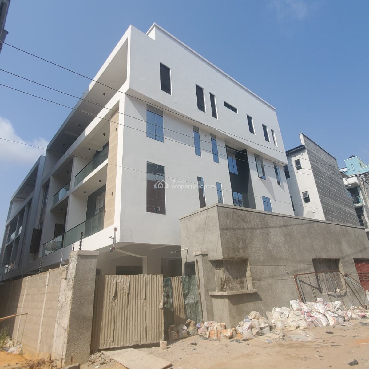 Magnificent 4bedroom Terrace Duplex with Bq,gym, Lekki Phase 1, Lekki, Lagos, House for Sale