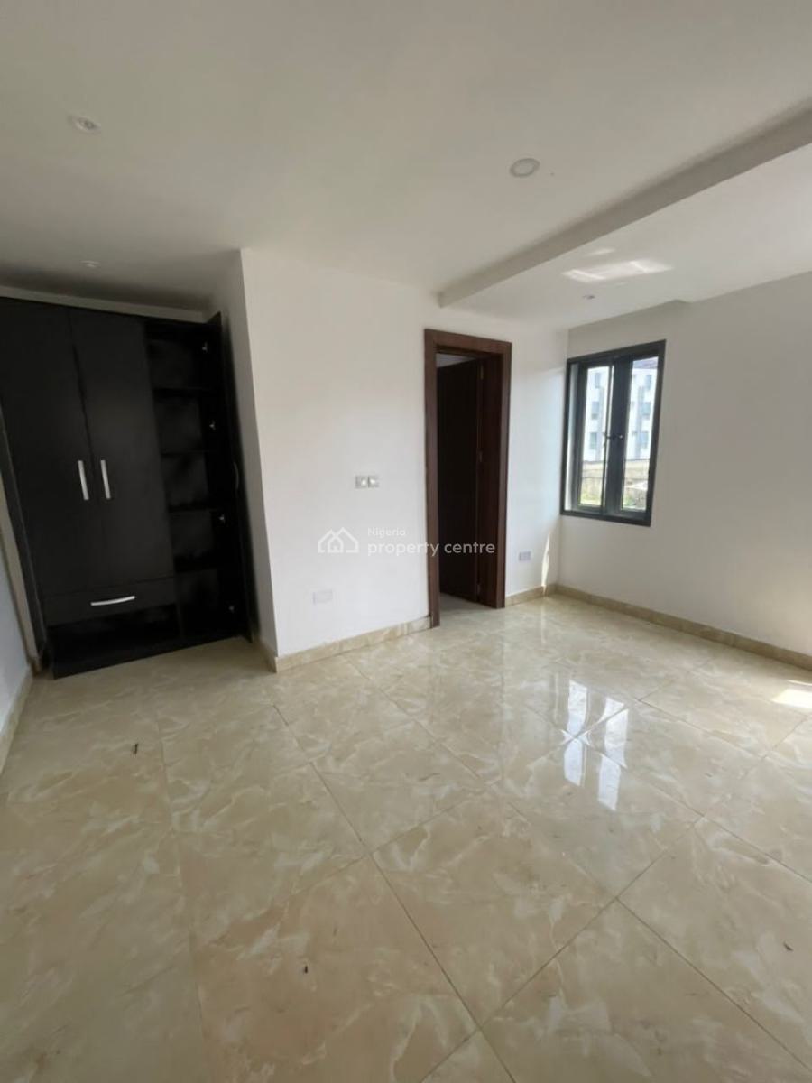 Spacious Massive Luxury 4 Bedroom Duplex, Lekki Phase 1, Lekki, Lagos, Terraced Duplex for Rent
