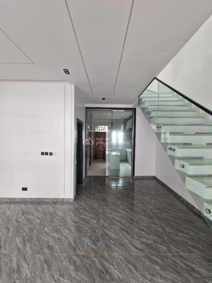 Beautifully Designed Home, Ikota, Lekki, Lagos, Semi-detached Duplex for Sale