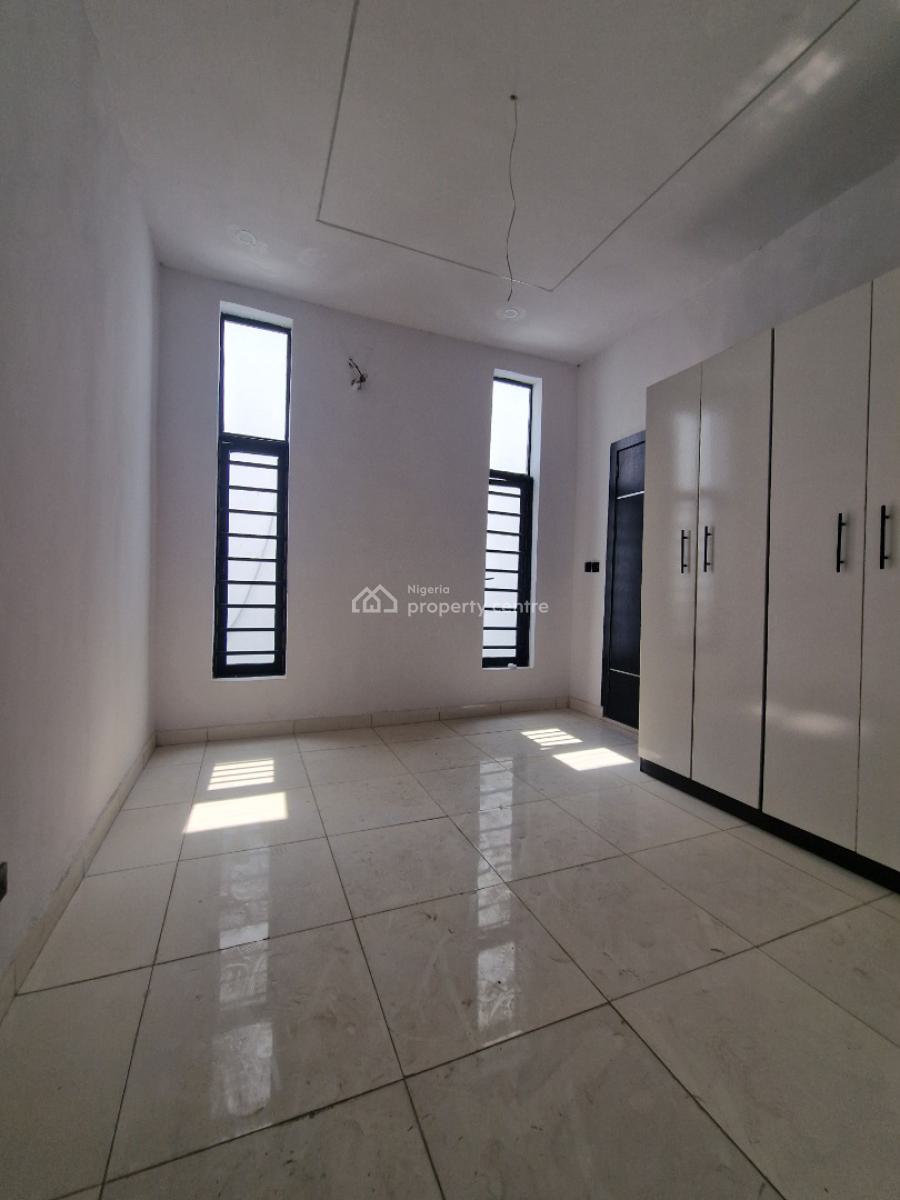 Beautifully Designed Home, Ikota, Lekki, Lagos, Semi-detached Duplex for Sale