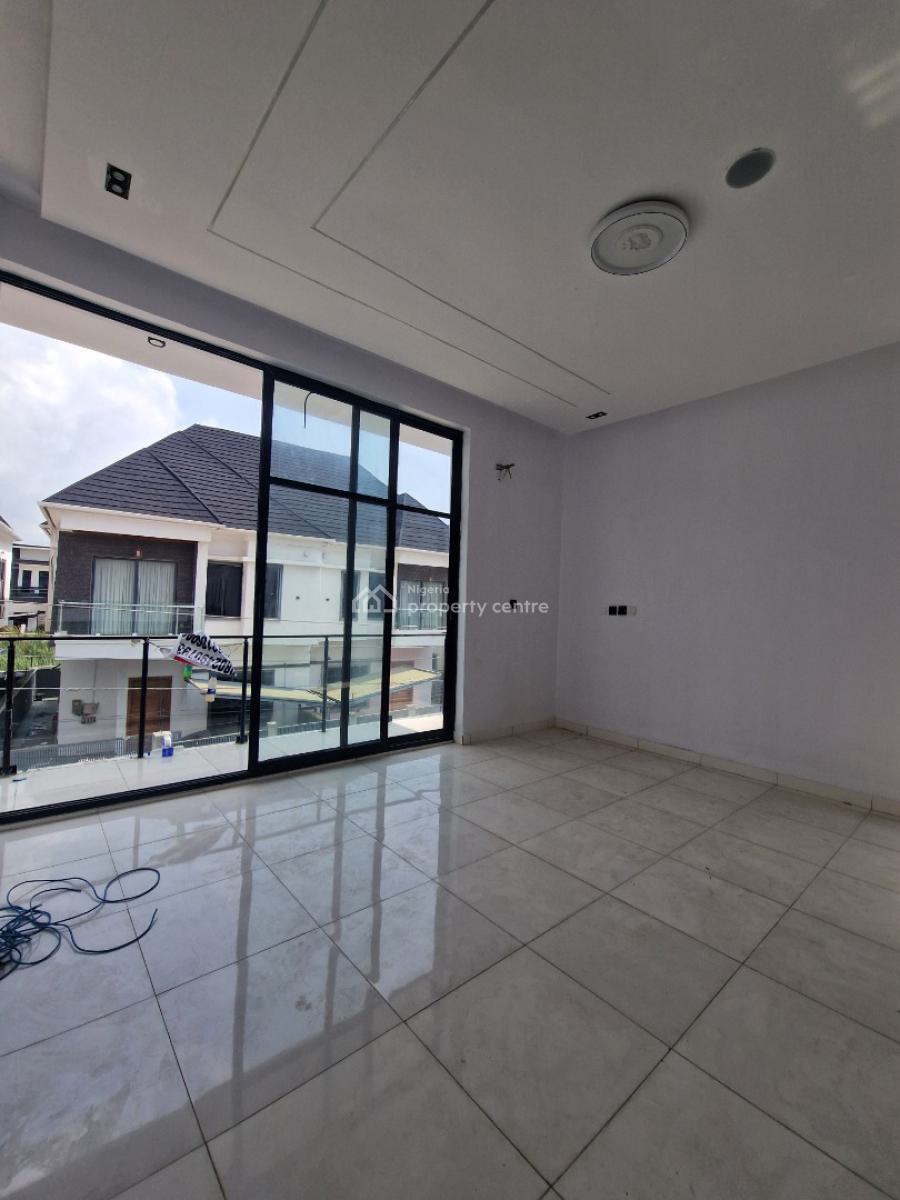 Beautifully Designed Home, Ikota, Lekki, Lagos, Semi-detached Duplex for Sale