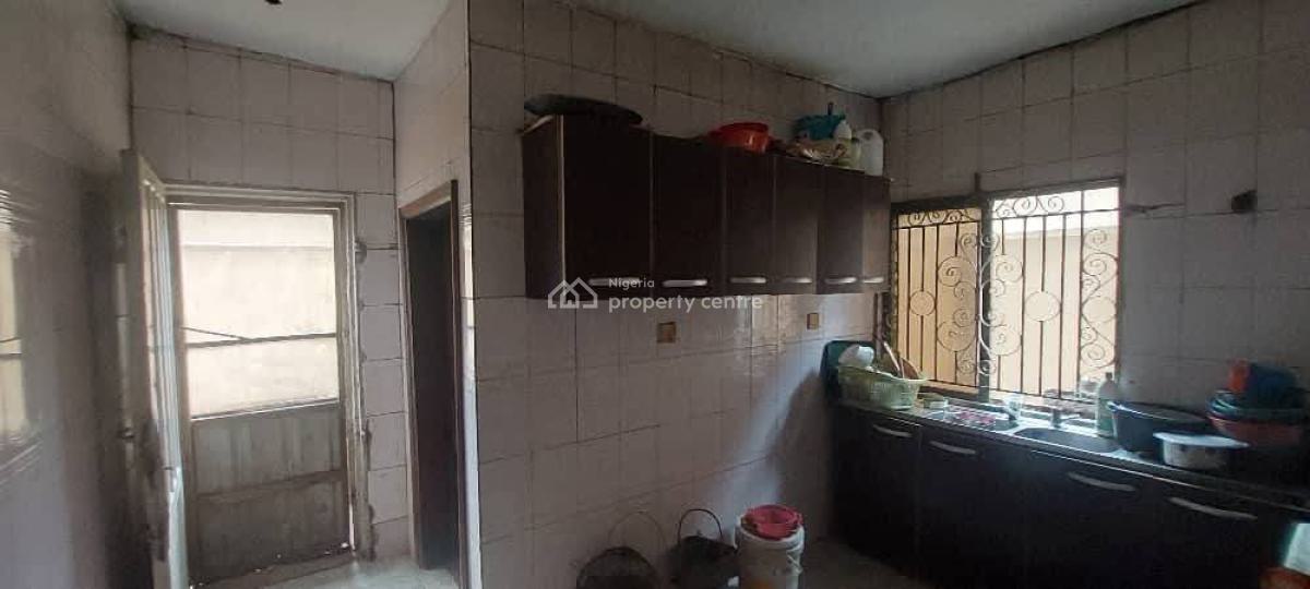 Well Structured 6 Bedroom Detached Duplex, Owo Eba Junction, Off Adesanya Road, Mowe Ofada, Ogun, Detached Duplex for Sale