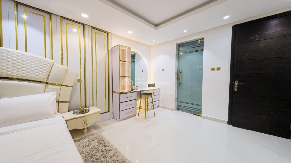 Luxury 2 Bedroom Apartment, Lekki Phase 1, Lekki, Lagos, Flat / Apartment Short Let