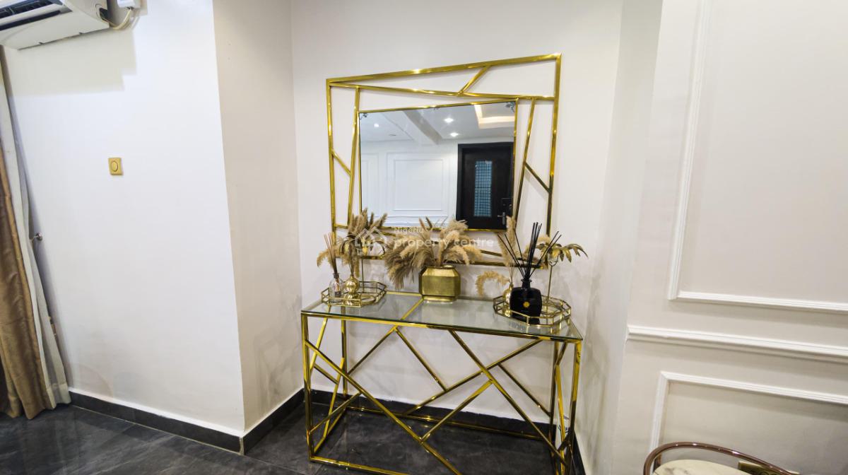 Luxury 2 Bedroom Apartment, Lekki Phase 1, Lekki, Lagos, Flat / Apartment Short Let