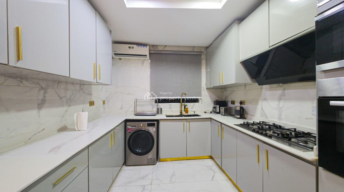 Luxury 2 Bedroom Apartment, Lekki Phase 1, Lekki, Lagos, Flat / Apartment Short Let