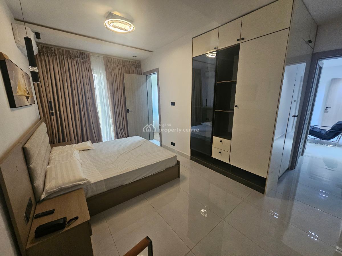 Tastefully Furnished 1-bedroom Apartment, Off Freedom Way, Lekki Phase 1, Lekki, Lagos, Flat / Apartment for Sale