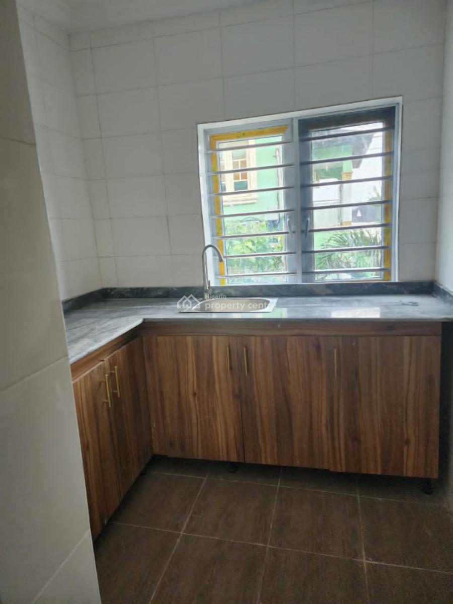 2 Bedroom Flat, Omole Phase 1, Ikeja, Lagos, Flat / Apartment for Rent