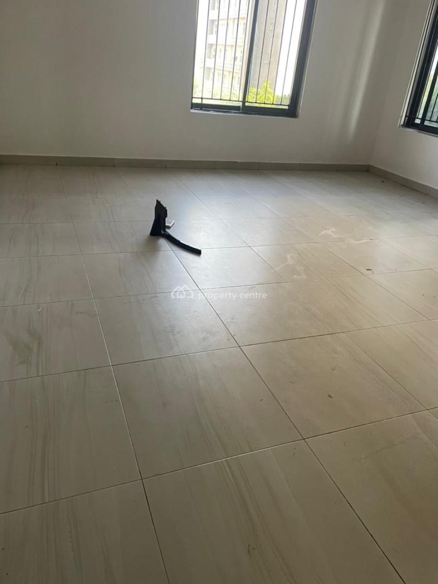 Luxurious 3 Bedroom with Bq, Off Durosinmi Etti Drive, Lekki Phase 1, Lekki, Lagos, Flat / Apartment for Rent