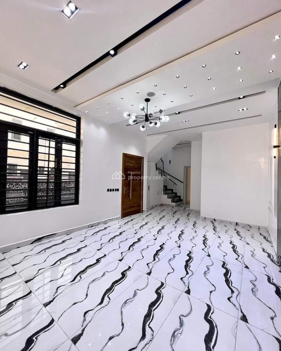 2 Bedroom Apartment, Okpanam Road, Dla, Koka, Summit, Asaba, Delta, Flat / Apartment for Rent